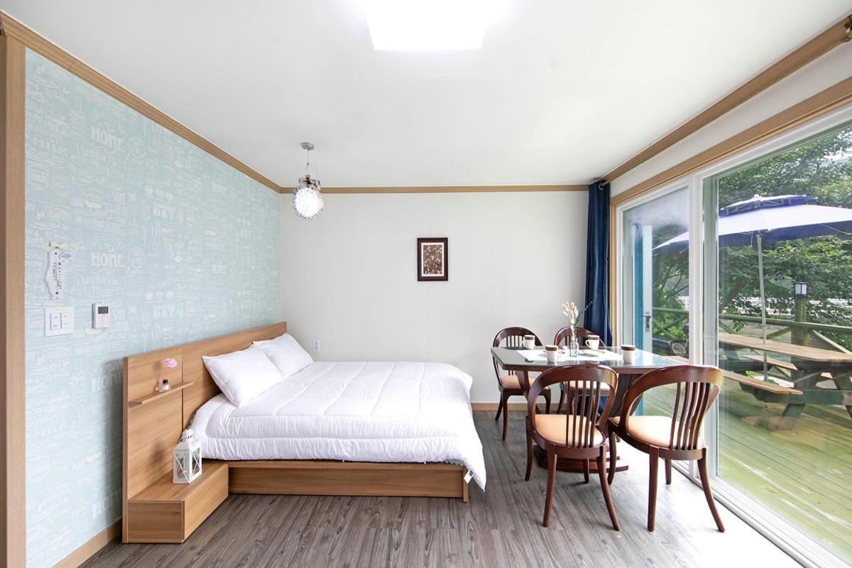 Hongcheon When You Are There Pension Екстер'єр фото